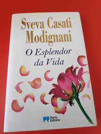 Livro "O esplendor da vida" de Sveva Casati Modignani