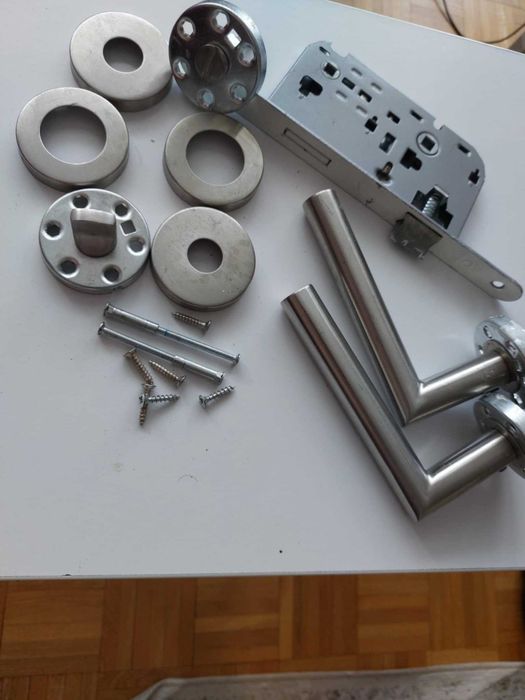 Zamek do drzwi łazienkowych