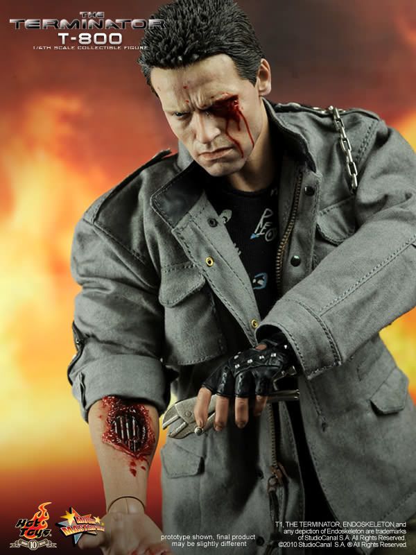 Фигурка 1/6 hot toys mms 136 THE TERMINATOR – T-800