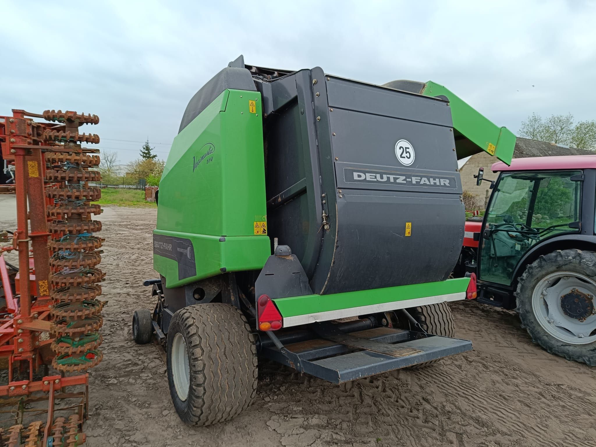 Prasa Deutz varimaster 590 siatka rotor kuhn Claas krone