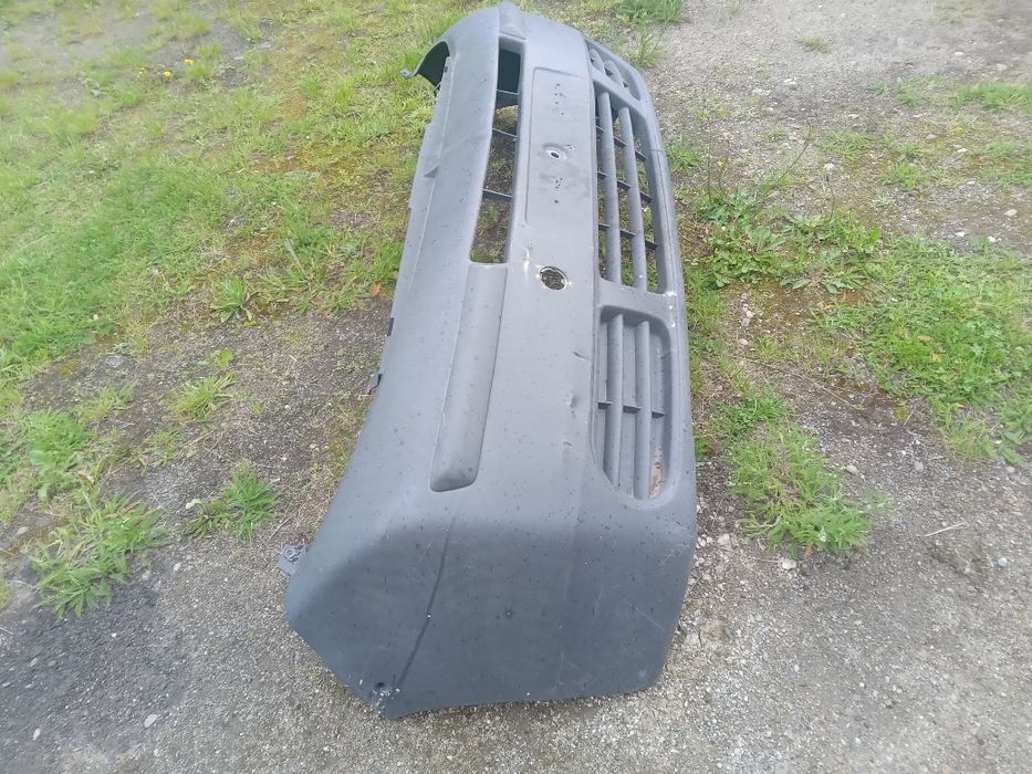 Продам бампер ринок трафік