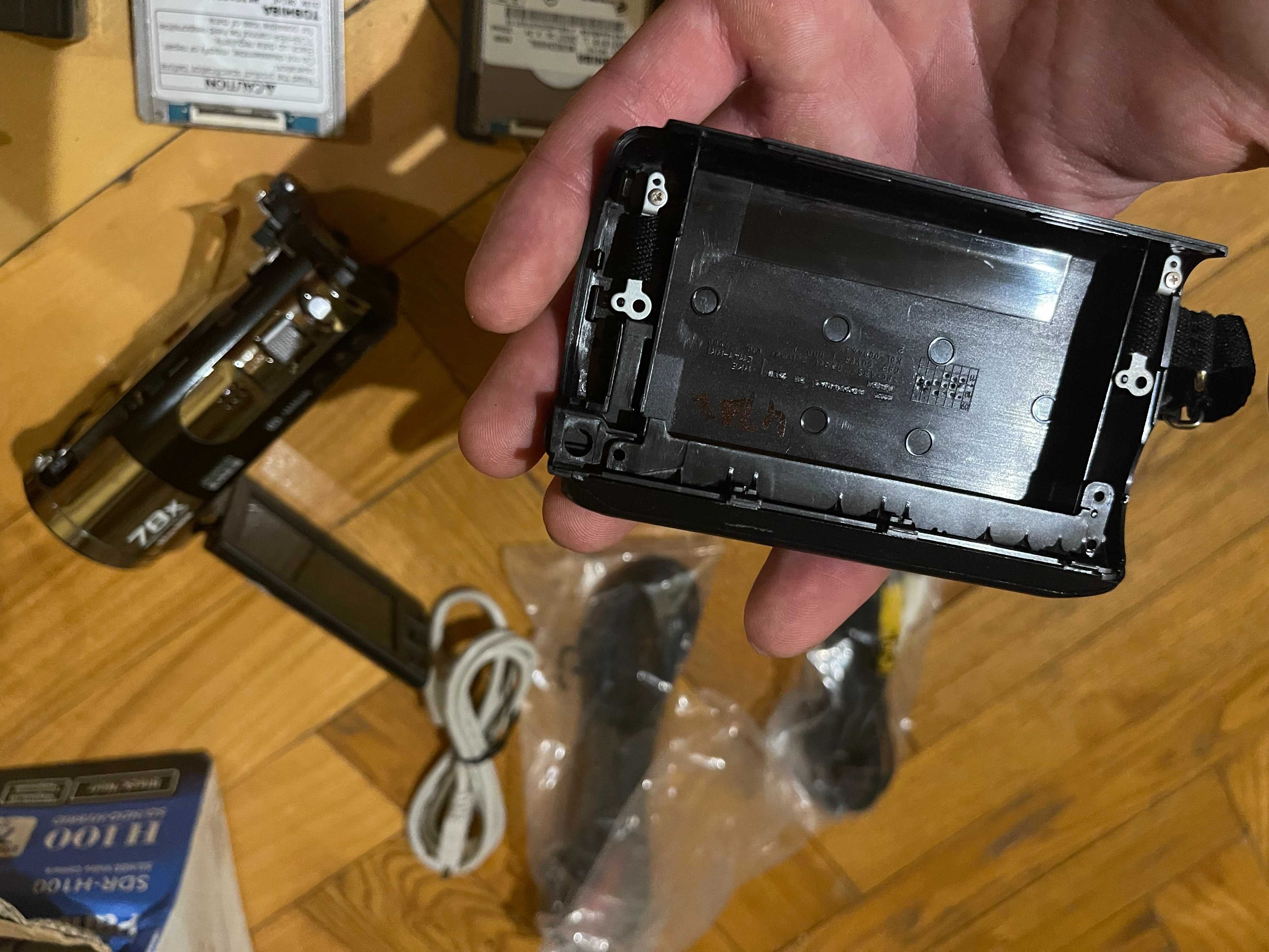Відеокамера Panasonic SDR-H100 На Запчастини Або Під Відновлення