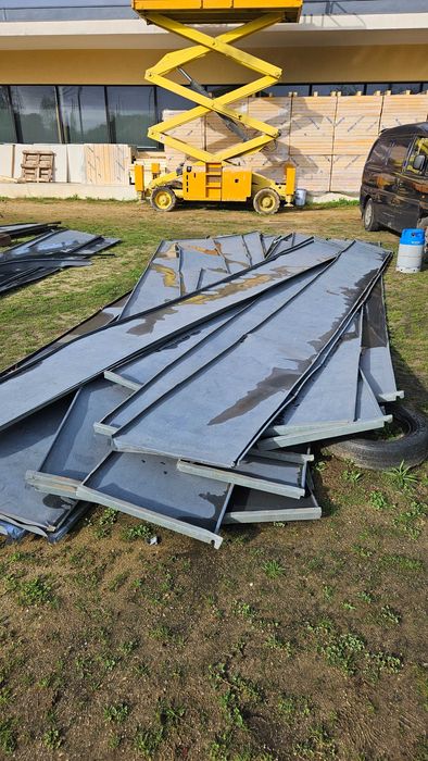 Chapa de zinco em cobertura