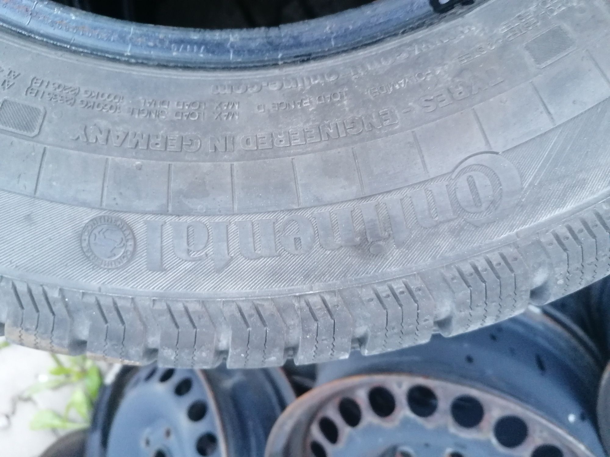205/75/16 C Continental całoroczne wielosezonowe