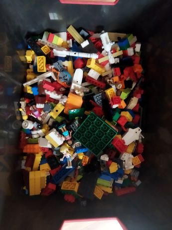 KLOCKI LEGO MIESZANE 3kg - kilka postaci