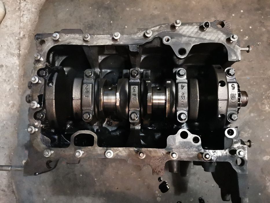 Блок цылиндров. рено-кенго 2001г 1.9тди.блок шлифовать не надо!