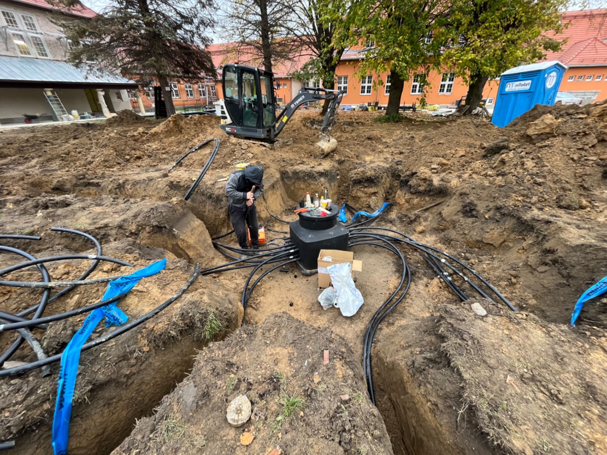 Gruntowa pompa ciepła Thermia 8kw + odwiert + montaż + gwarancja