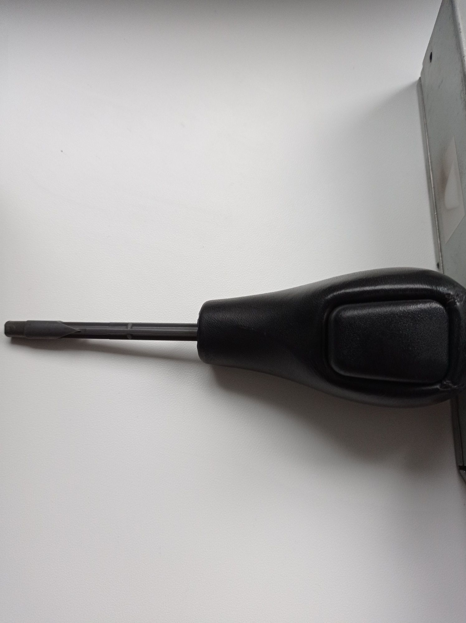 Магнітола та ручка ( селектор ) акпп до BMW е46