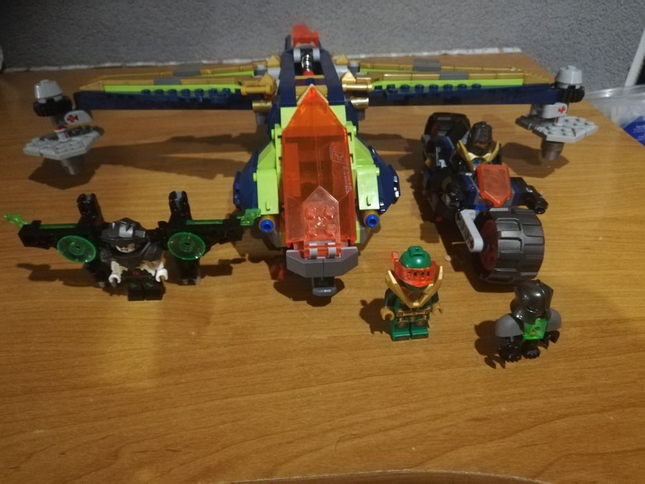 Lego nexo knights 72005