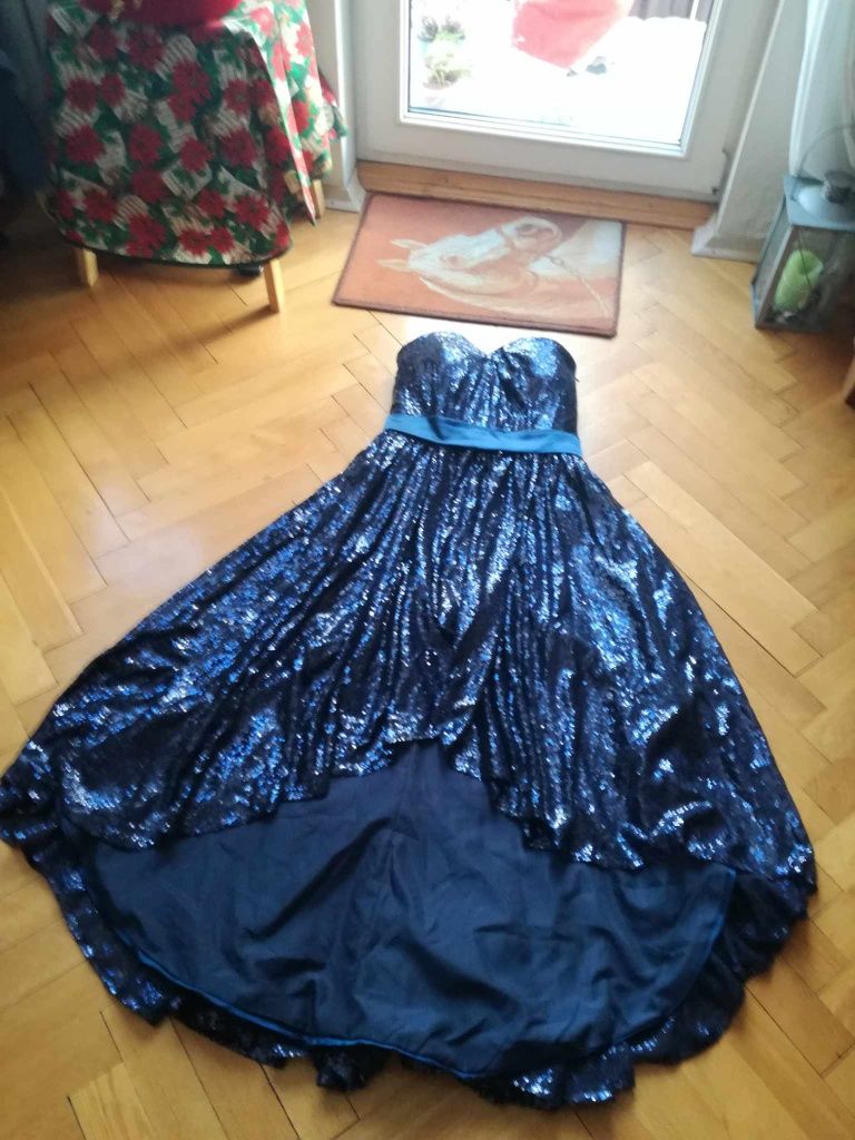 Suknia cekiny karnawał studniówka wesele