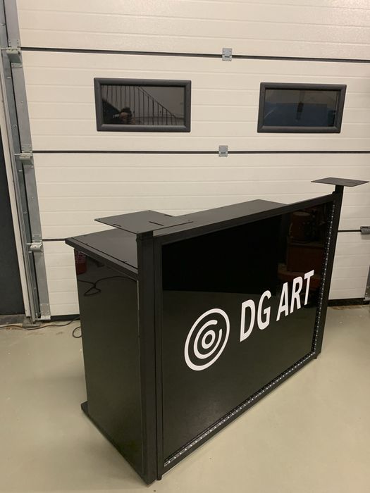 Mobilny stół dj alumniowy