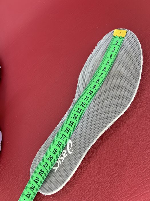 Кросівки  Жіночі 37р. 23.5см. Asics Gel- Venture 9