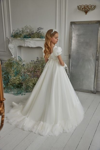 Сукня святкова біла