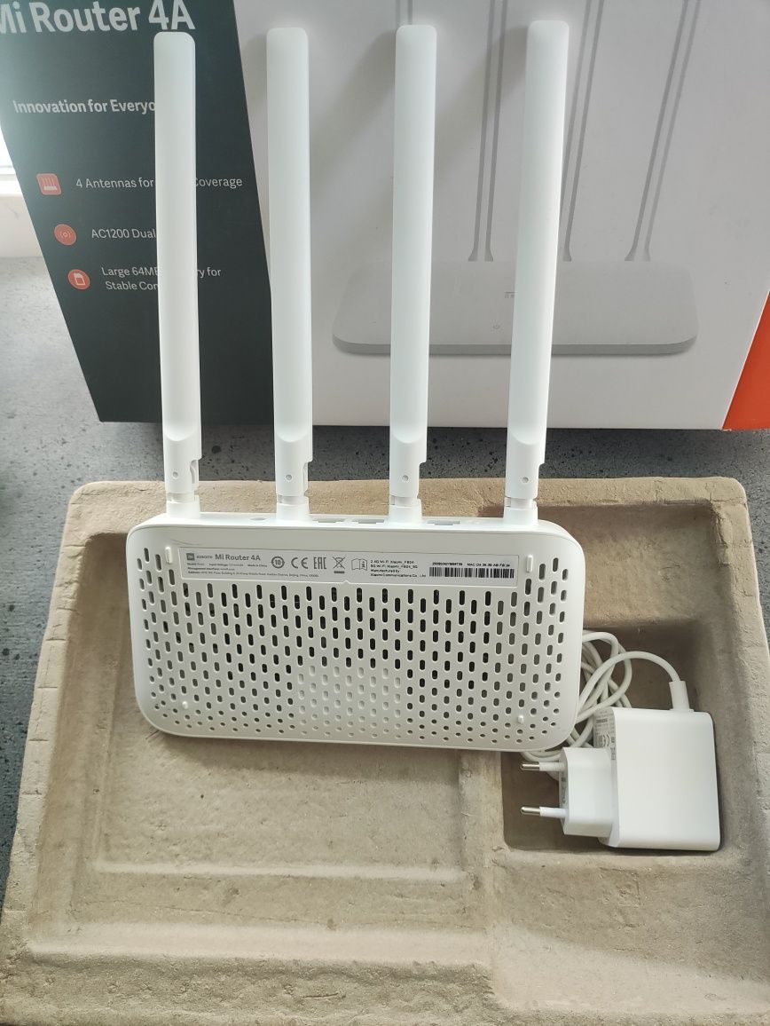 Маршрутизатор роутер Xiaomi Mi Router 4А Global (Уценка)