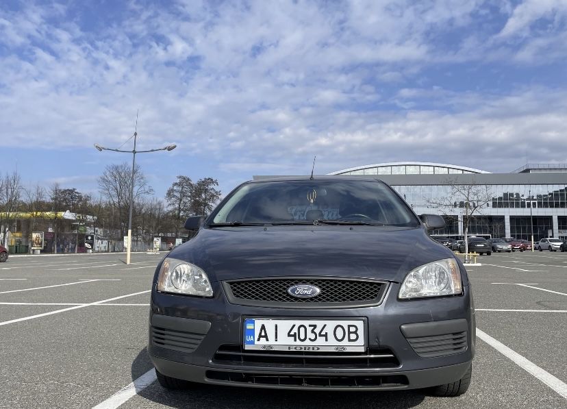 Ford Focus 1,6 100 лс