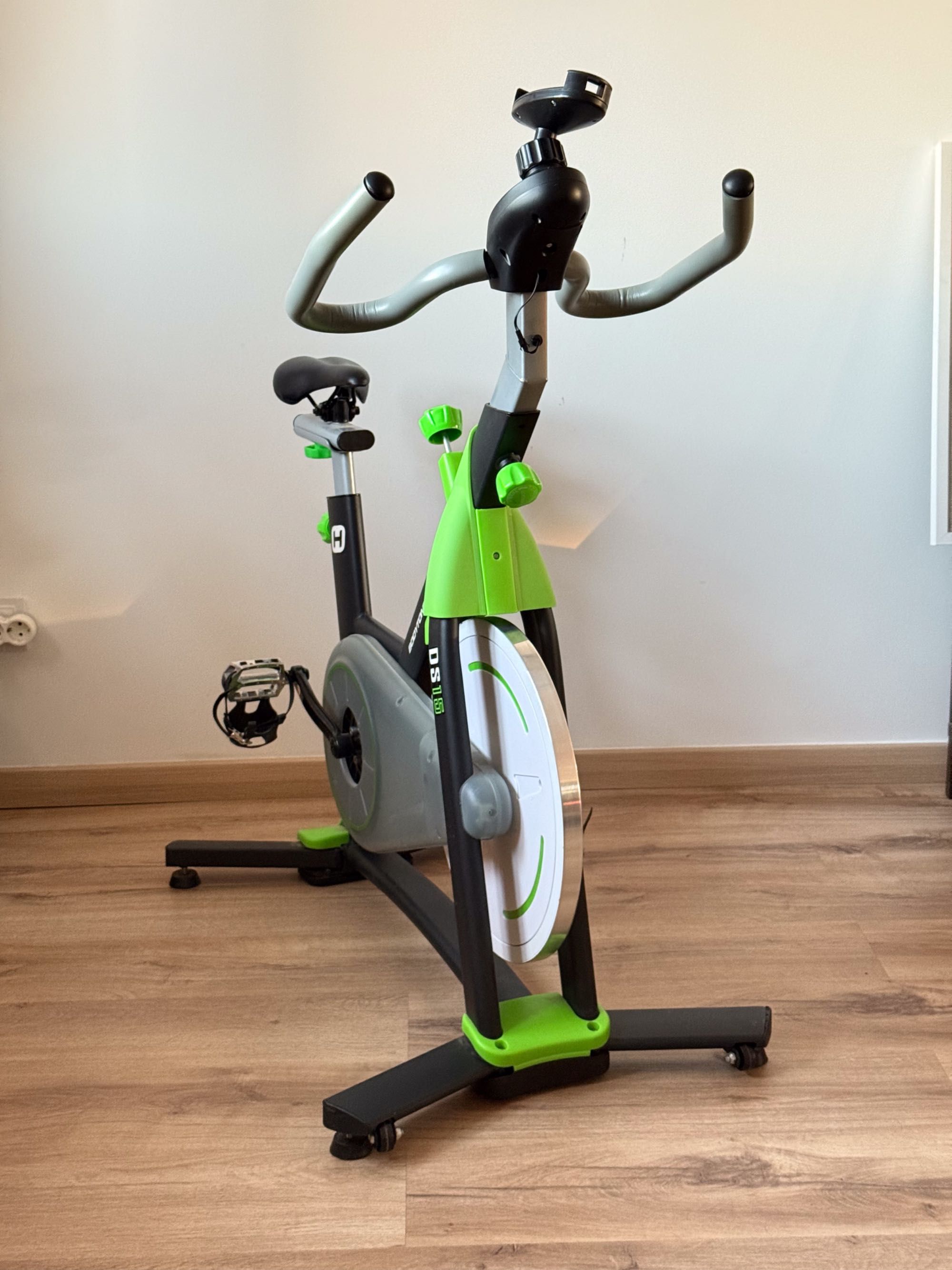 Bicicleta Indoor Bodytone DS15