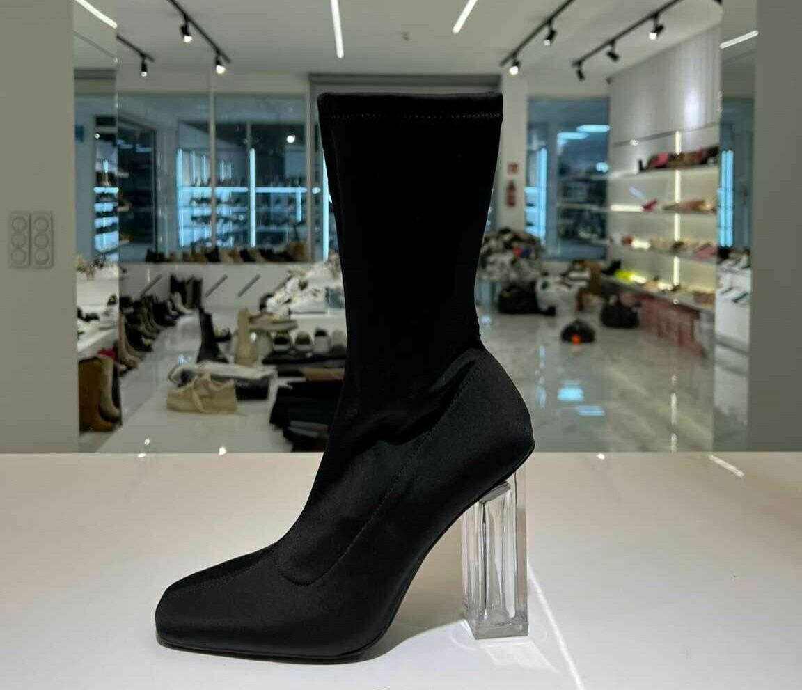 Buty czarne botki na transparentnym obcasie przezroczysty obcas