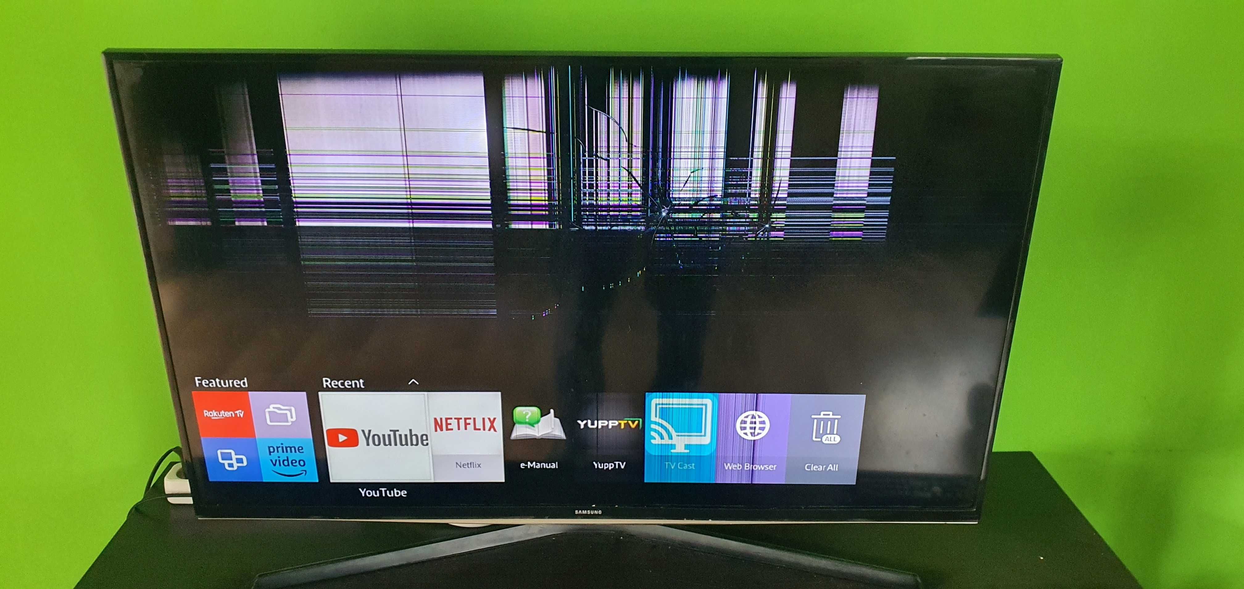 TV Samsung UE40J6240