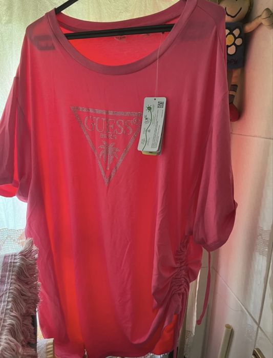 Tshirt  Guess M rosa fucsia dá a L, xl ou xxl