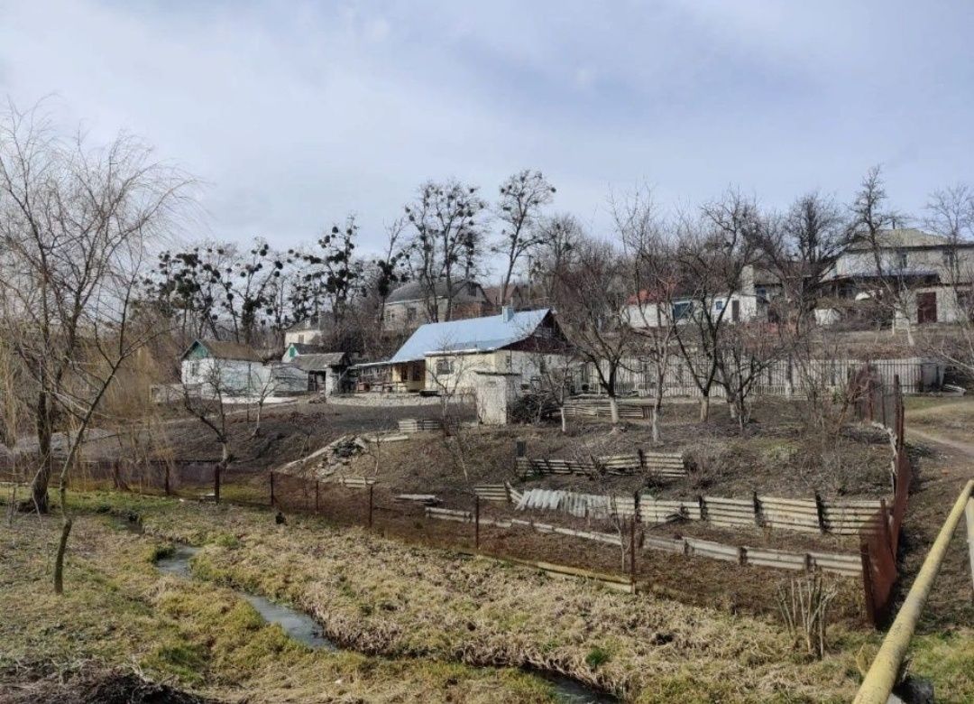 Продам дом, будинок в центрі Канева