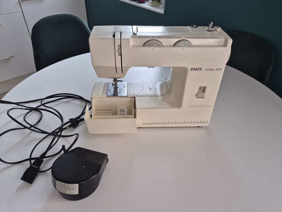 Maszyna do szycia PFAFF Hobby 420