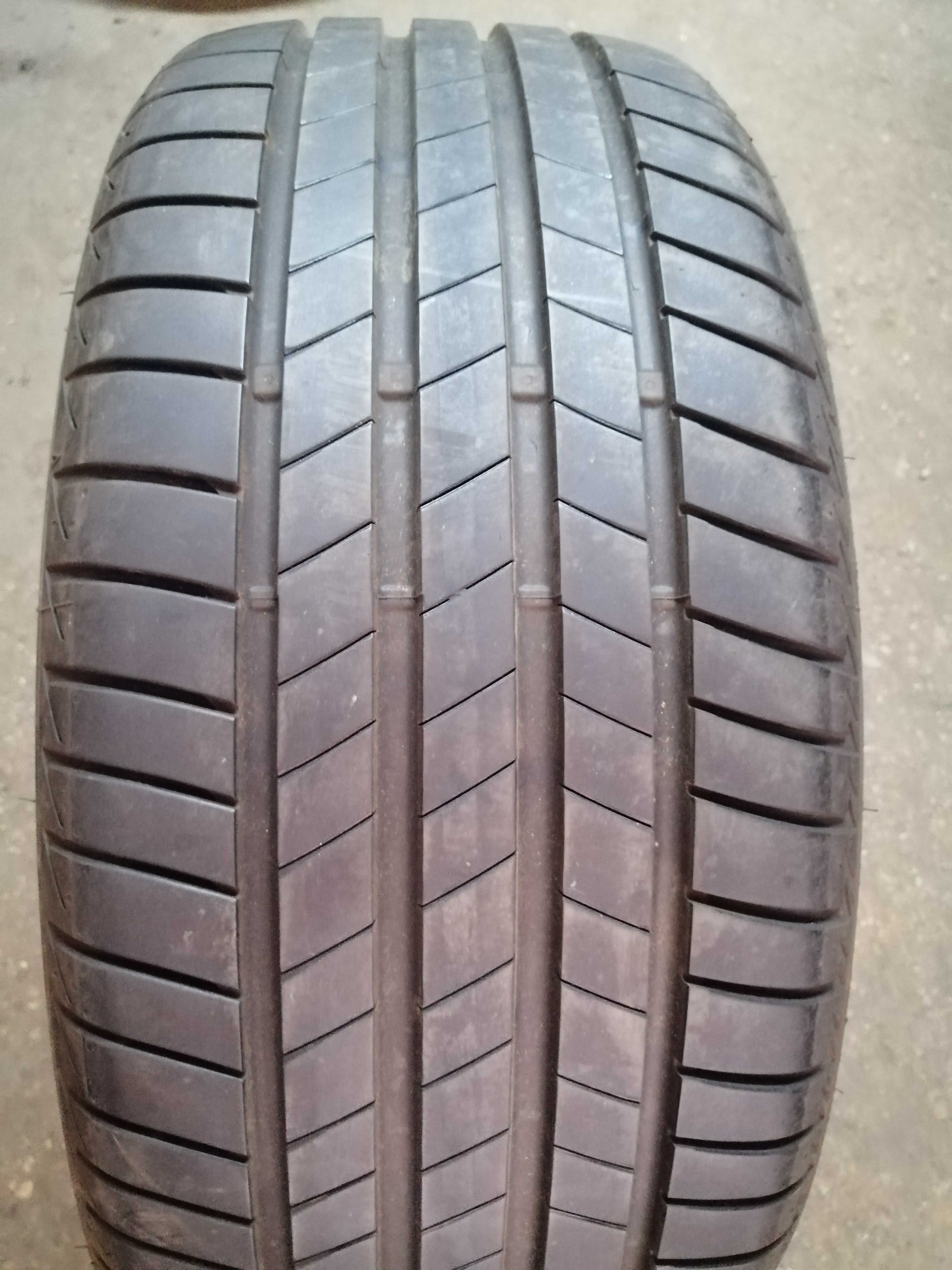 1 sztuka 225 /40 /18 lato Bridgestone