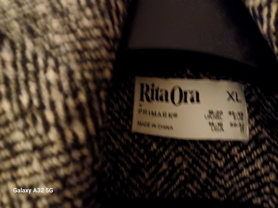 Casaco/Sobretudo  novo tamanho grande