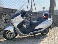 Suzuki Burgman 250