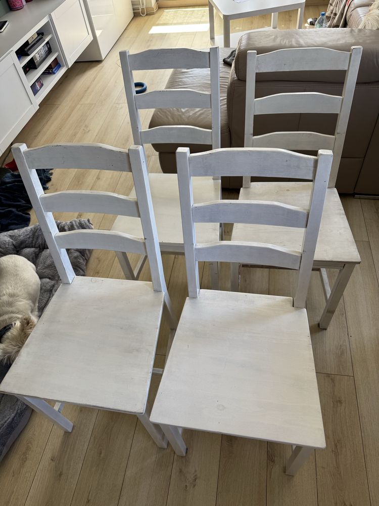 Stol bjursta ikea + 4 krzesła