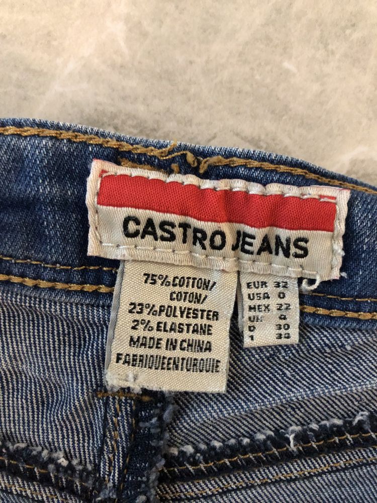 Шорты джинсовые Castro Jeans