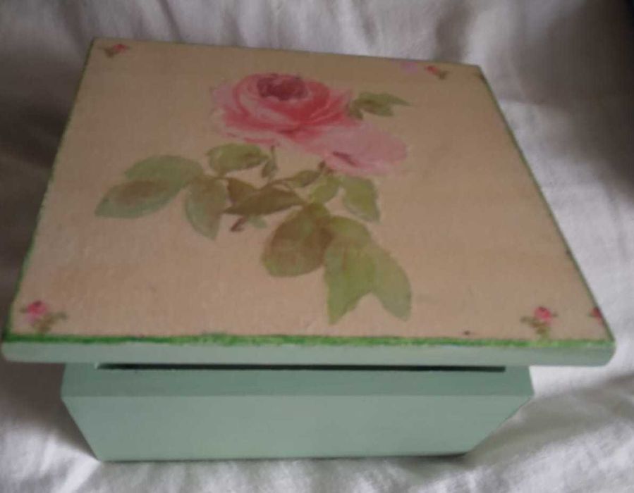 Caixa para guardanapos vintage