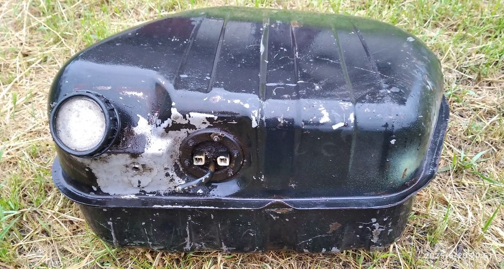 Бензобак ВАЗ 2101.