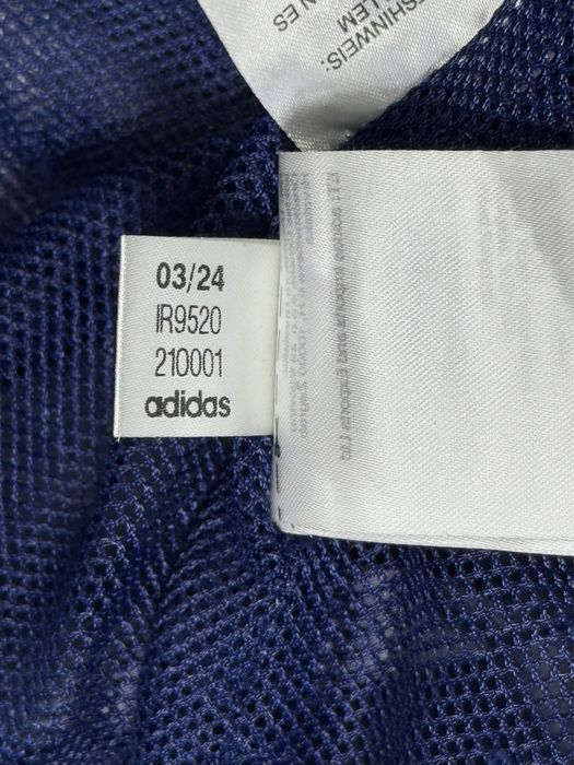 Adidas куртка ветровка оригинал размер 2xl синяя 2024 г