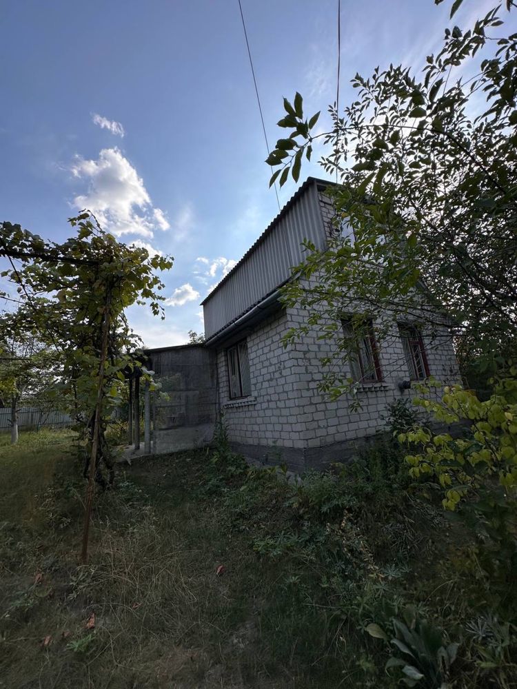 Дачний будинок з газом, електрикою,  документами в СТ Забірʼя