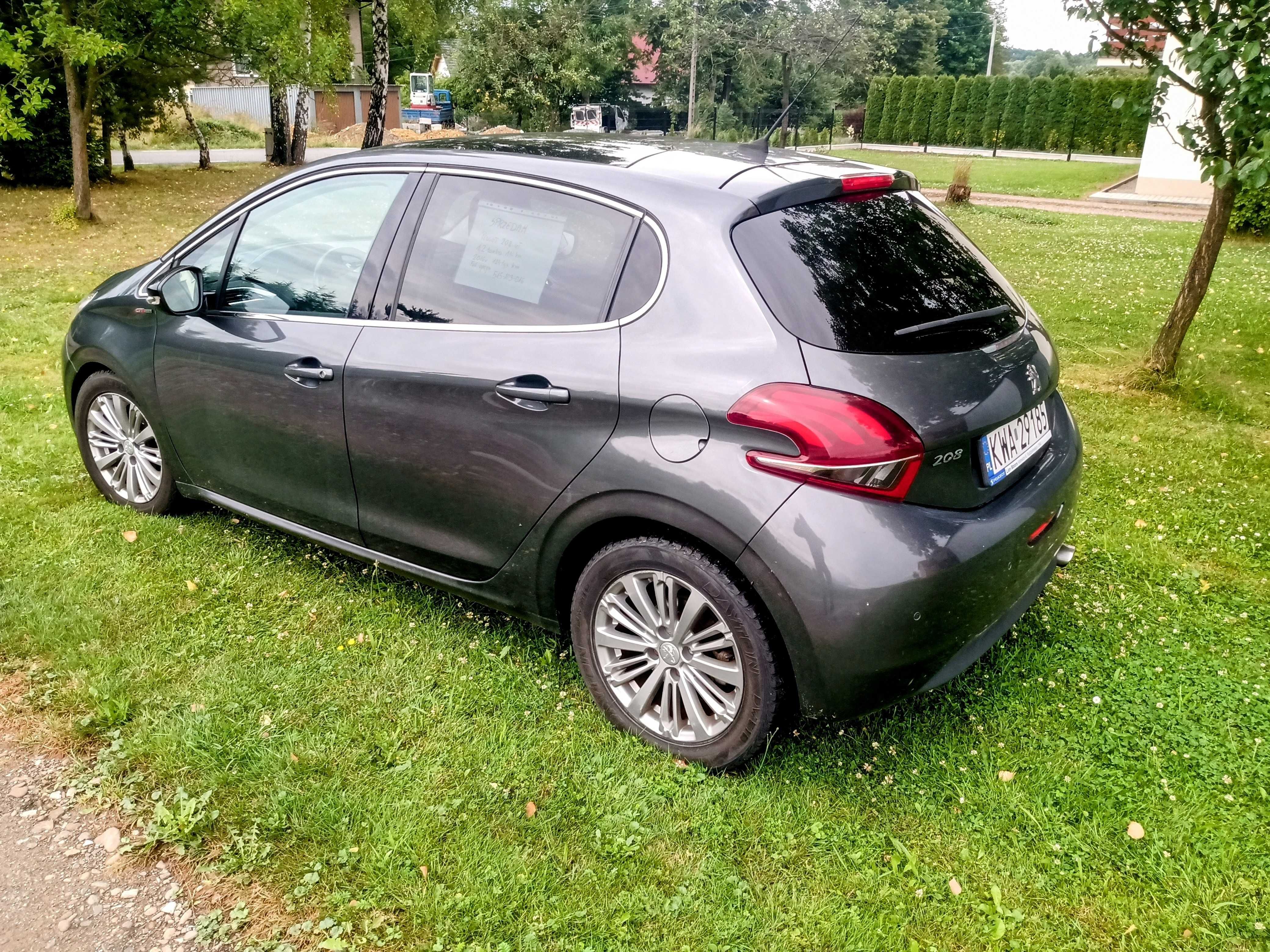 Peugeot 208 GT laine Full opcja  od kobiety warty uwagi