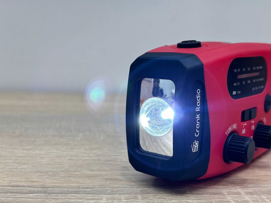 Radio-Powerbank-Latarka Crank Radio nieużywane