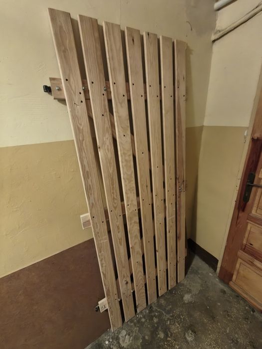 Drzwi sztachetowe drewniane - piwnica 200x80