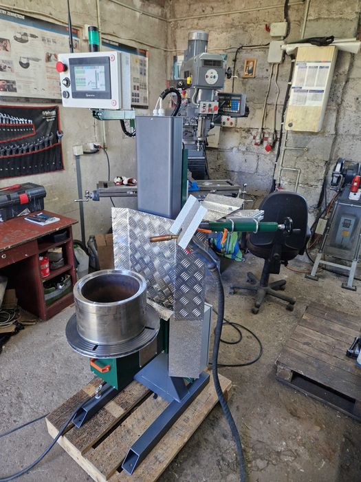 Programowalny pozycjoner spawalniczy, automatyczne napawanie,