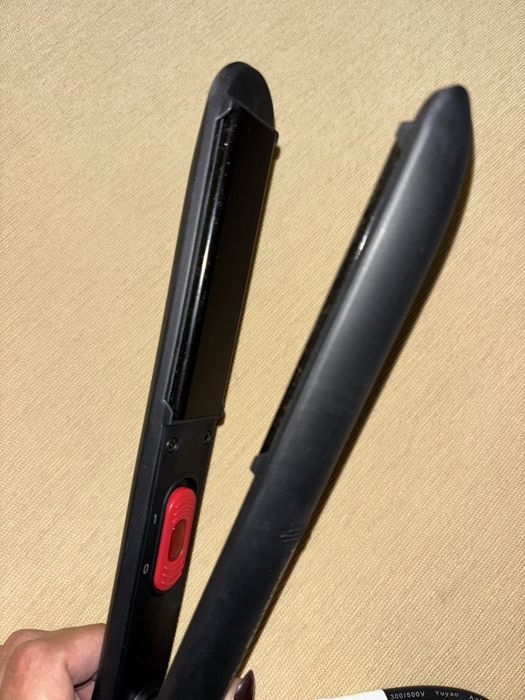 Alisador cabelo Rowenta X Karl Lagerfeld