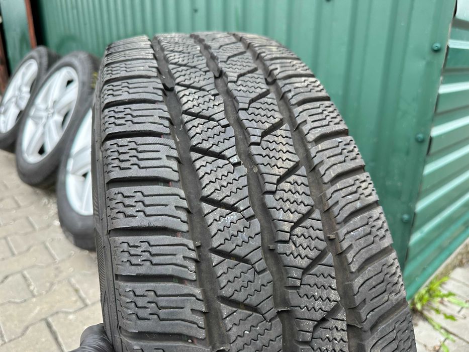 Диски VW T5 T6 Multivan Caravelle 5/120 R17 ET55+215/60R17C зима