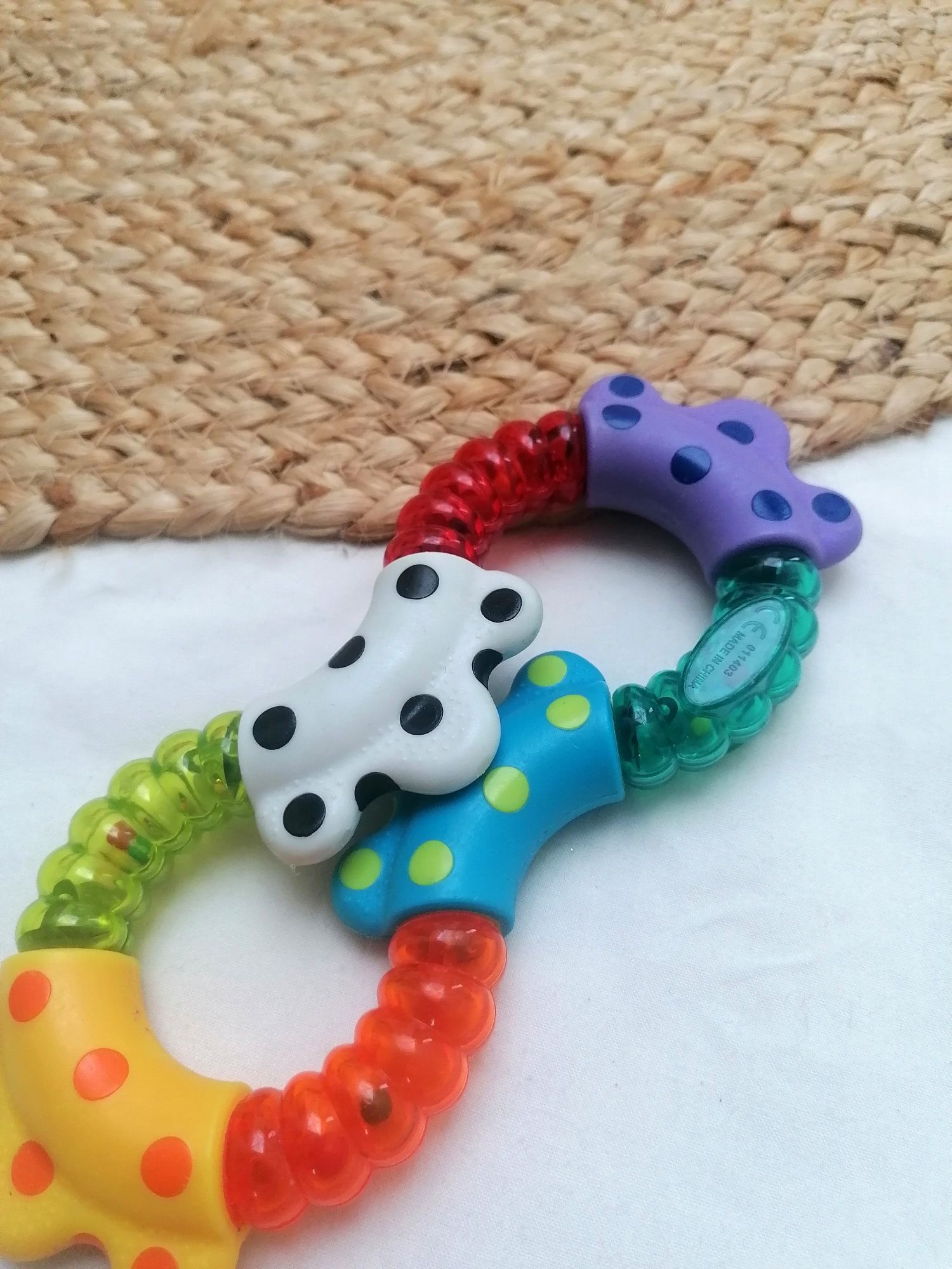 Brinquedo Multicolorido de Bebé