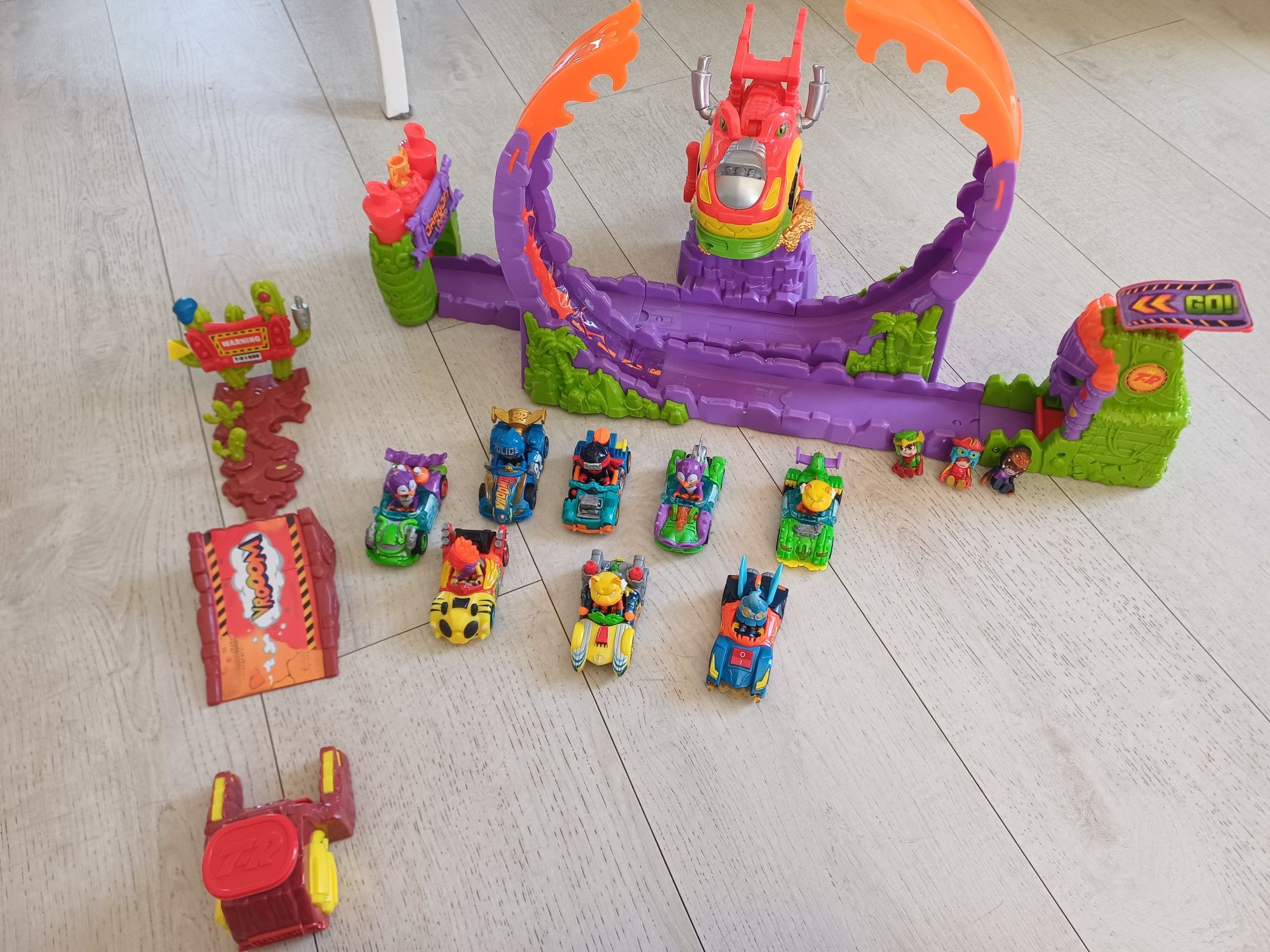T-racer dragon loop