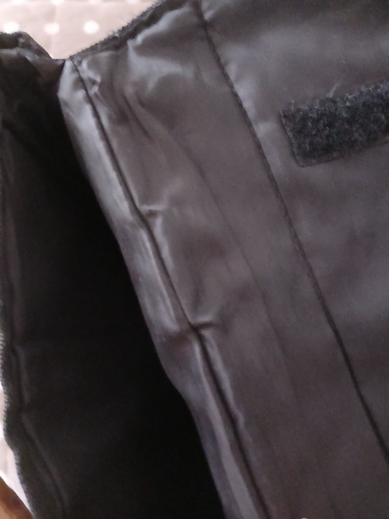Mochila cor preta