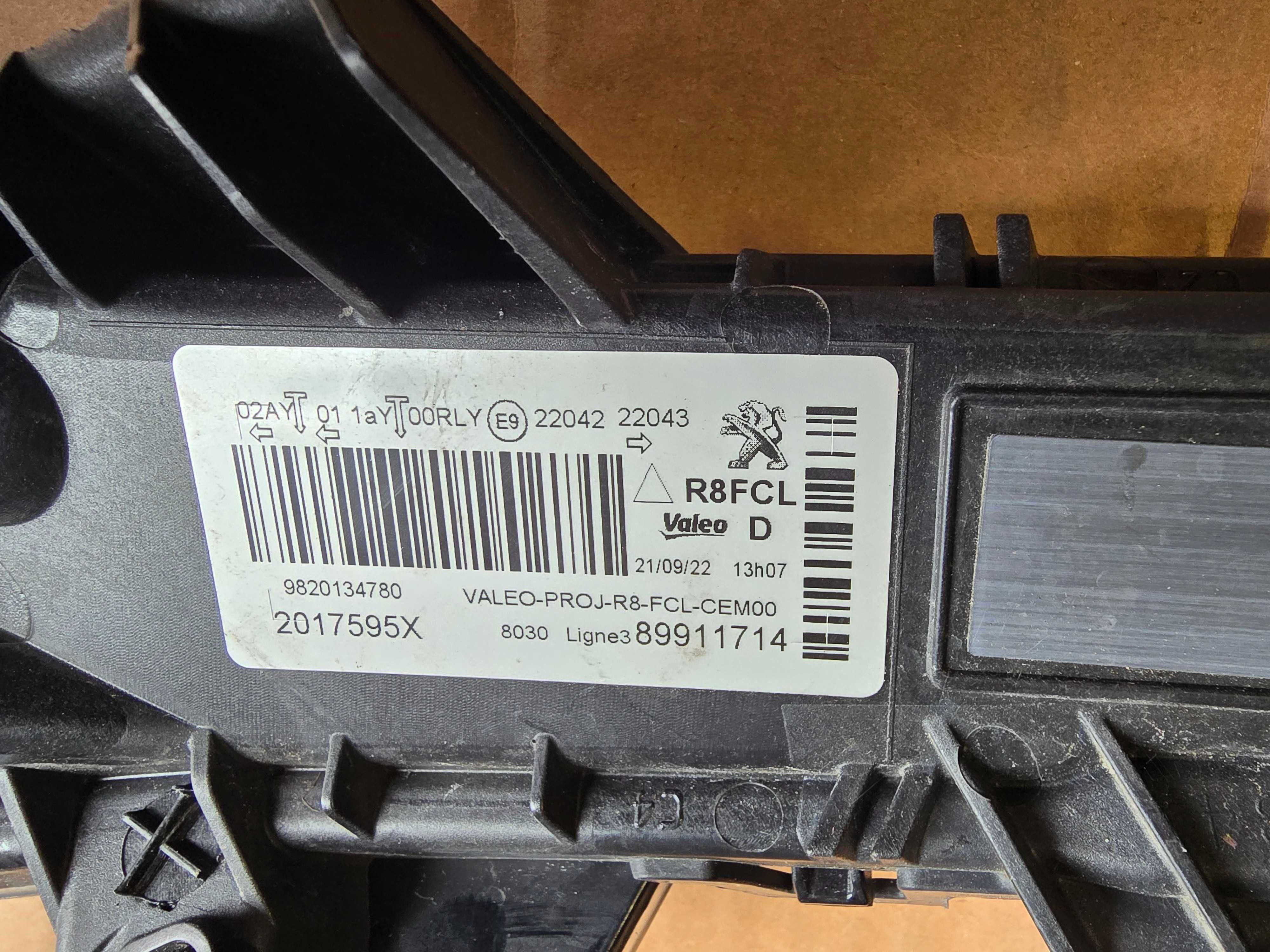 lampa led DRL Peugeot 508 II