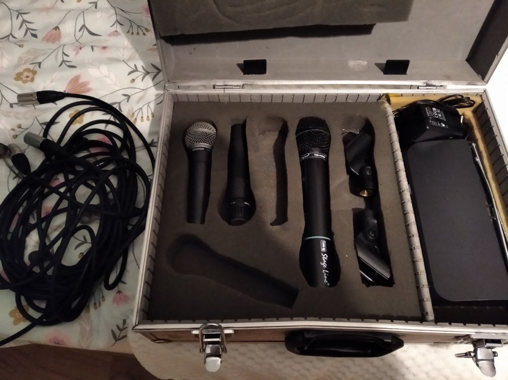 Zestaw mikrofonów SHURE plus osprzęt