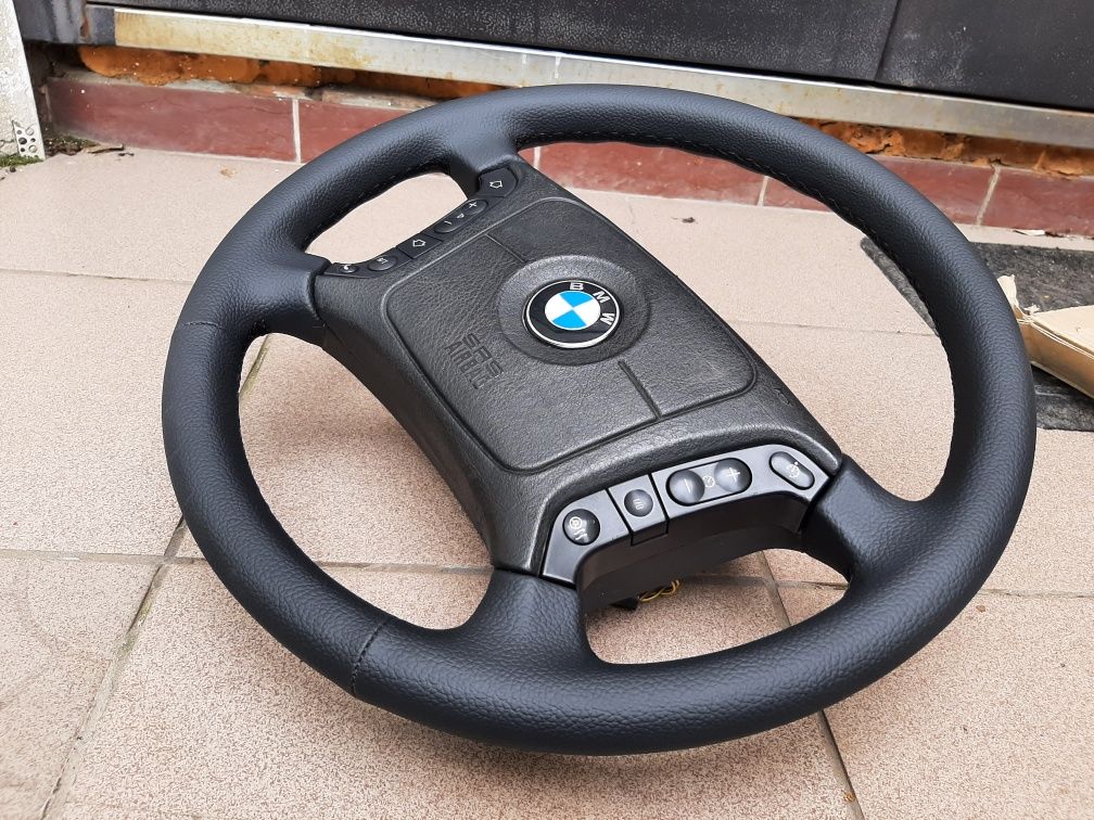 Продам руль с подогревом на BMW E39 E38 E34 E32 E36 БМВ Е38 Е39 Е34