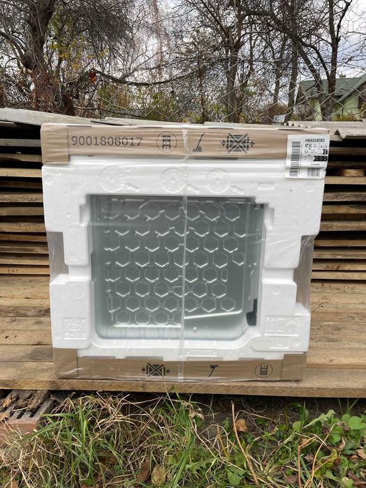 Вбудована електрична духовка Bosch HBA534EB3 Нові! Запечатані!