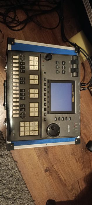 Yamaha QY 700 moduł brzmieniowy seqencer midi emulator USB ew. zamiana