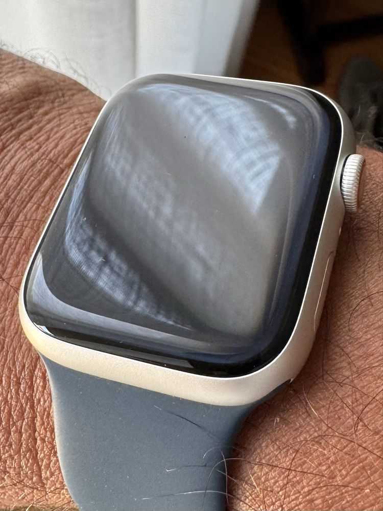 Apple Watch 9 GPS + celular, 45 mm, como NOVO