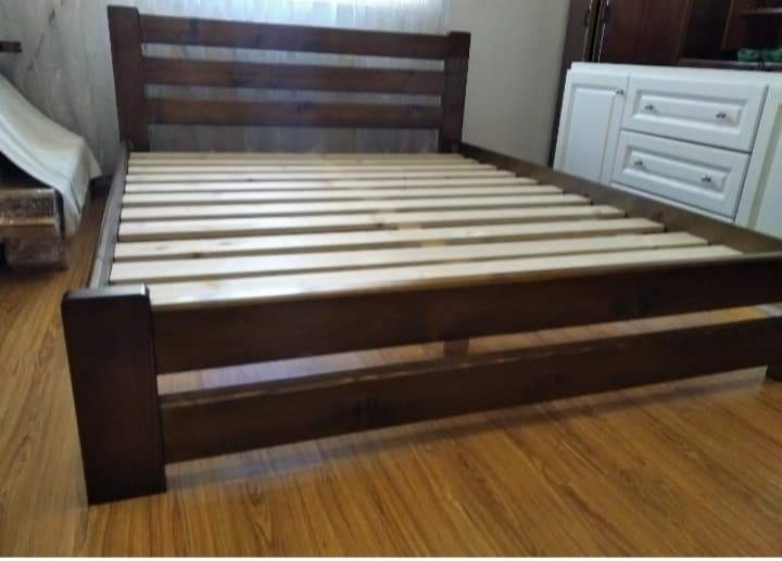 Ліжко двоспальне